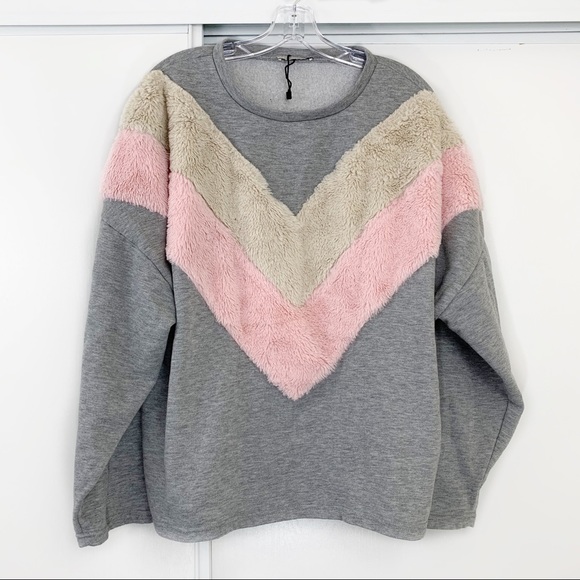 Zara Sweaters - Zara Fuzzy Sweater Crewneck